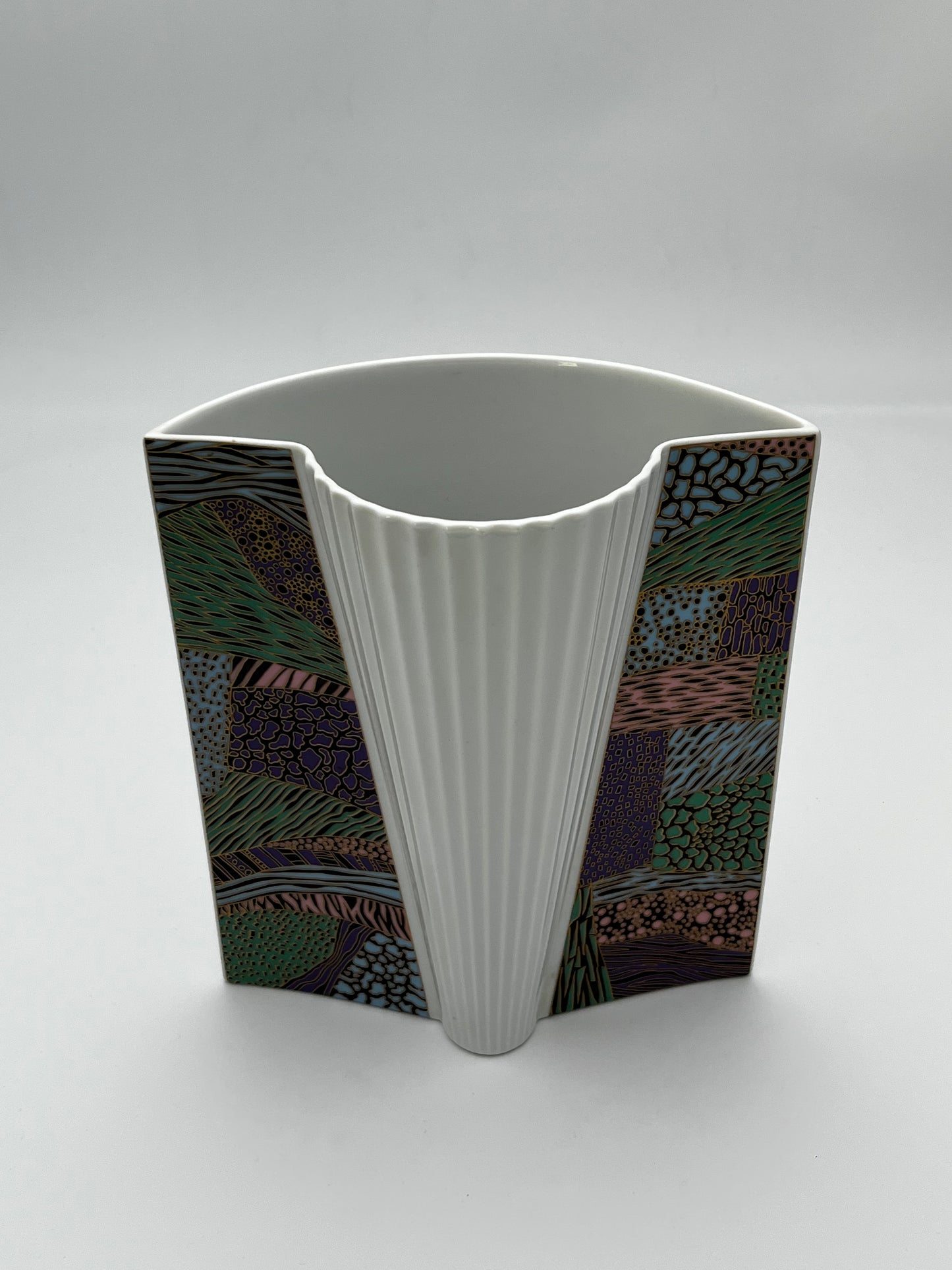 Vase géométrique Serie Maxim's, Hutschenreuther, 70