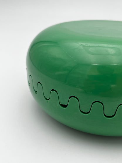 Cendrier 'Clam' mélamine vert, Pentagram, Italy 70s