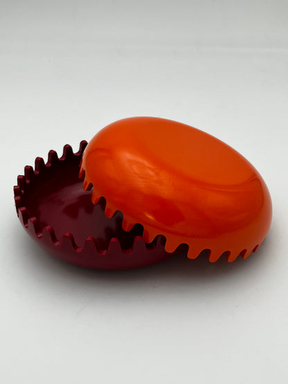Cendrier 'Clam' mélamine bicolore Mebel, Italy 70s
