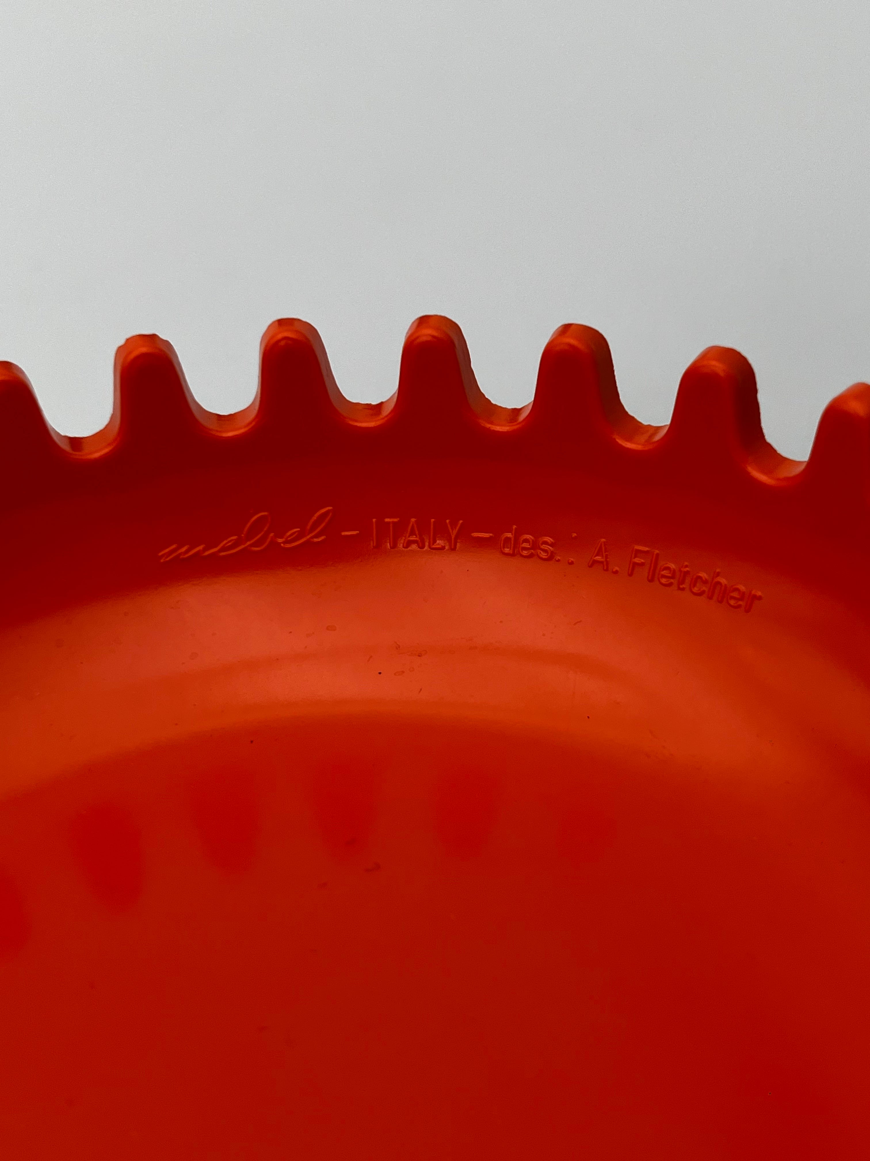 Clam' two-tone melamine ashtray by Mebel, Italy, 1970s – ERETIK DESIGN