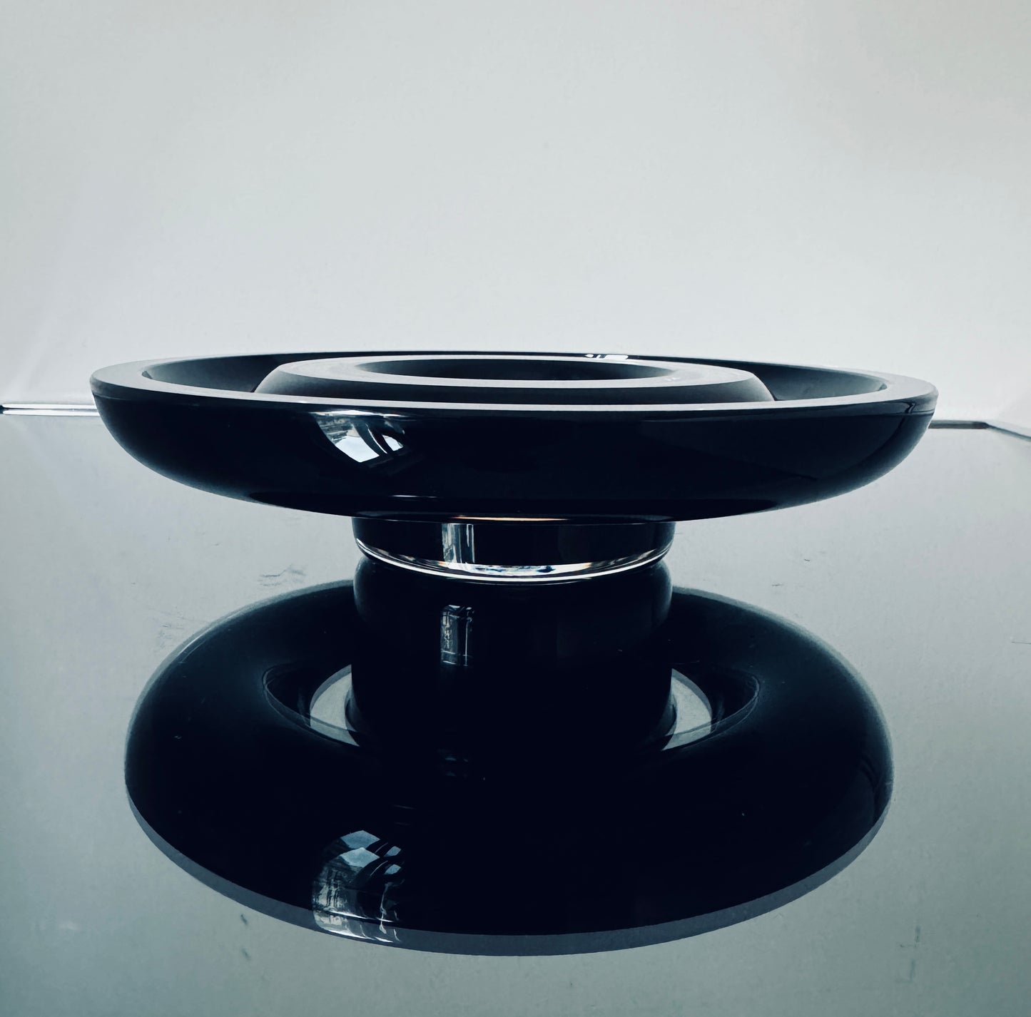 Vide-poches Venini noir, verre de Murano, Italie, 70s