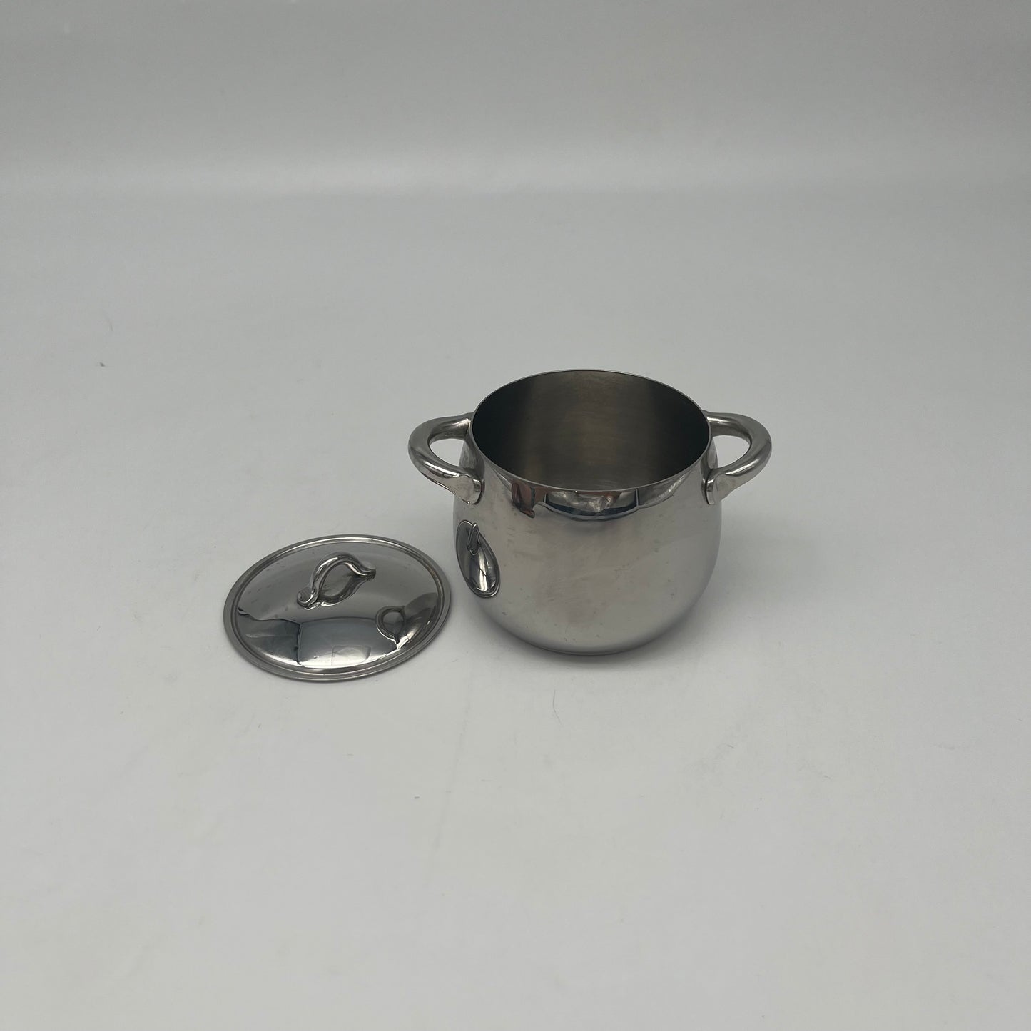 Collectible miniature Marmite Mami, Stefano Giovannoni, Alessi