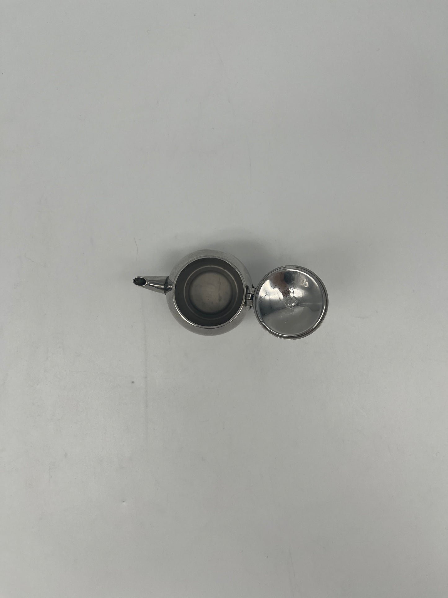 Théière Bombé miniature, Carlo Alessi, Alessi