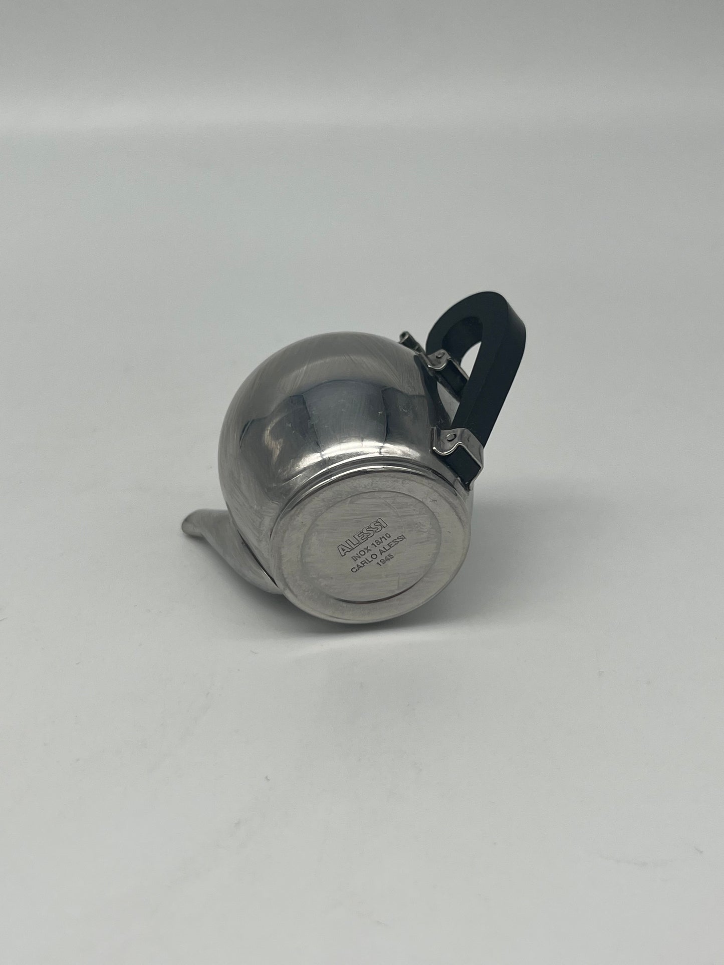 Théière Bombé miniature, Carlo Alessi, Alessi